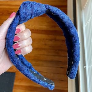 Brand new Lele Sadoughi indigo daisy headband
